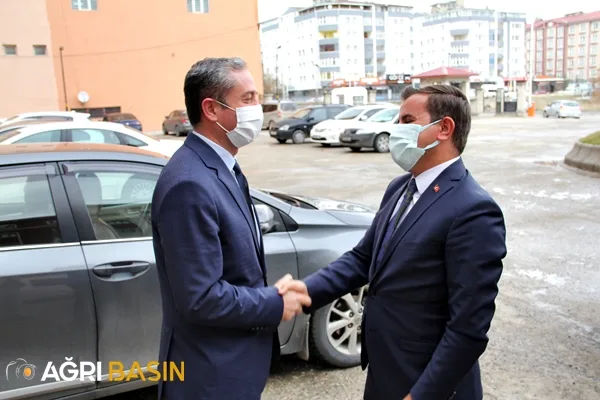 Taşlıçay Kaymakamından Milli Eğitim Müdürü Kökrek'e Ziyaret