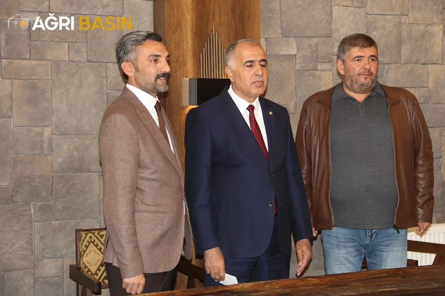 ATSO Başkan Adayı Saim Alpaslan Grup Adaylarını Tanıttı!