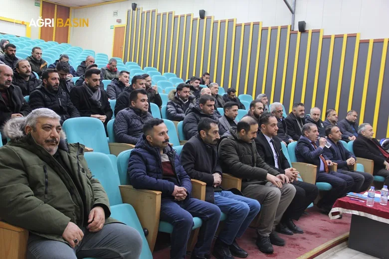 Büro Memur-Sen Ağrı Şube Başkanı Emrah Yıldız Güven Tazeledi