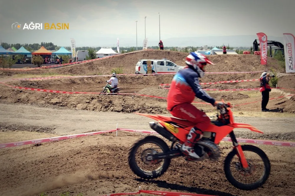 Ağrı’da Enduro ve ATV Şampiyonası Nefes Kesti