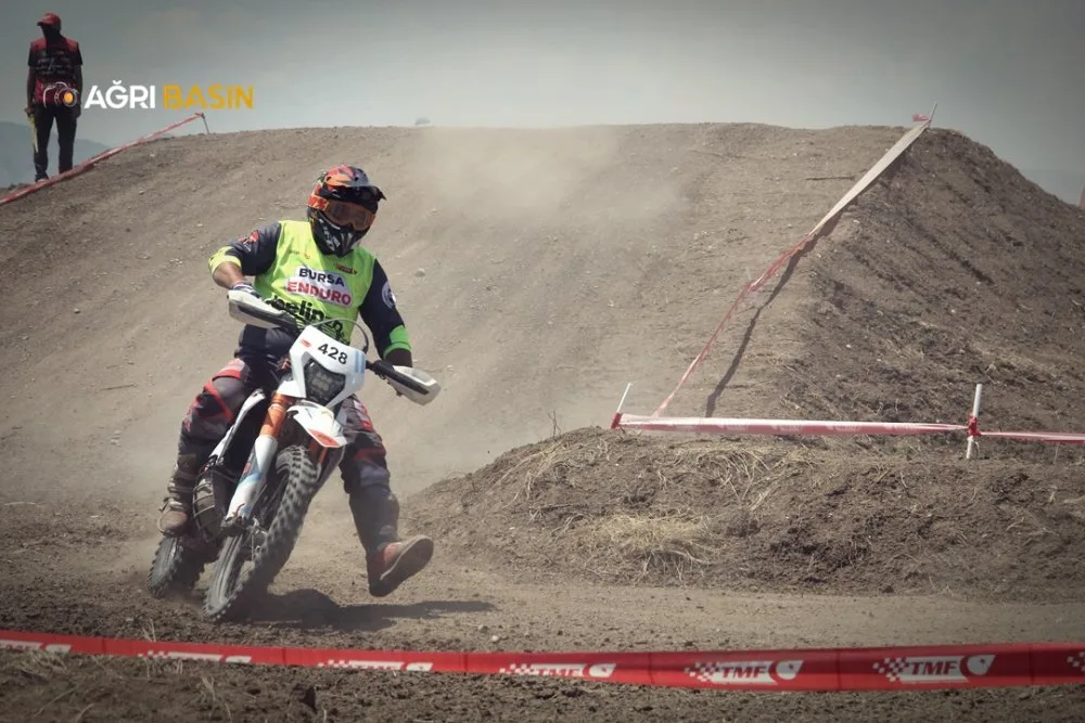 Ağrı’da Enduro ve ATV Şampiyonası Nefes Kesti