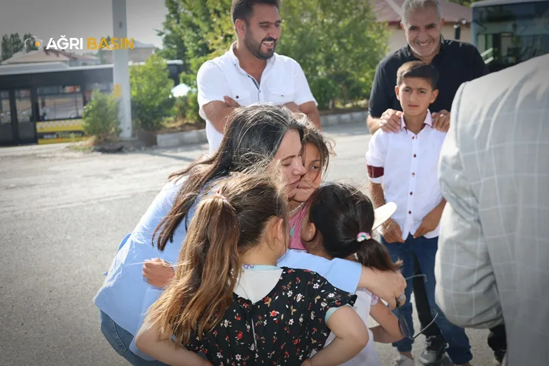 Başkan Aras, Mahallelerde Çalışmaları Yerinde İnceledi