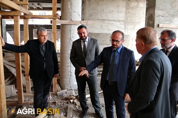 Ağrı’da Yapımı Devam Eden ‘Merkez Camii’ Hızla Yükseliyor