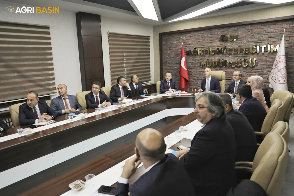 MEB İnşaat ve Emlak Genel Müdürü Özcan Duman Ağrı'da