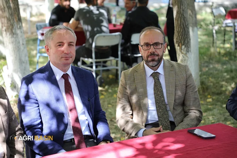 Ağrı'da hafızlık eğitimini tamamlayan öğrenciler için Mezuniyet Programı