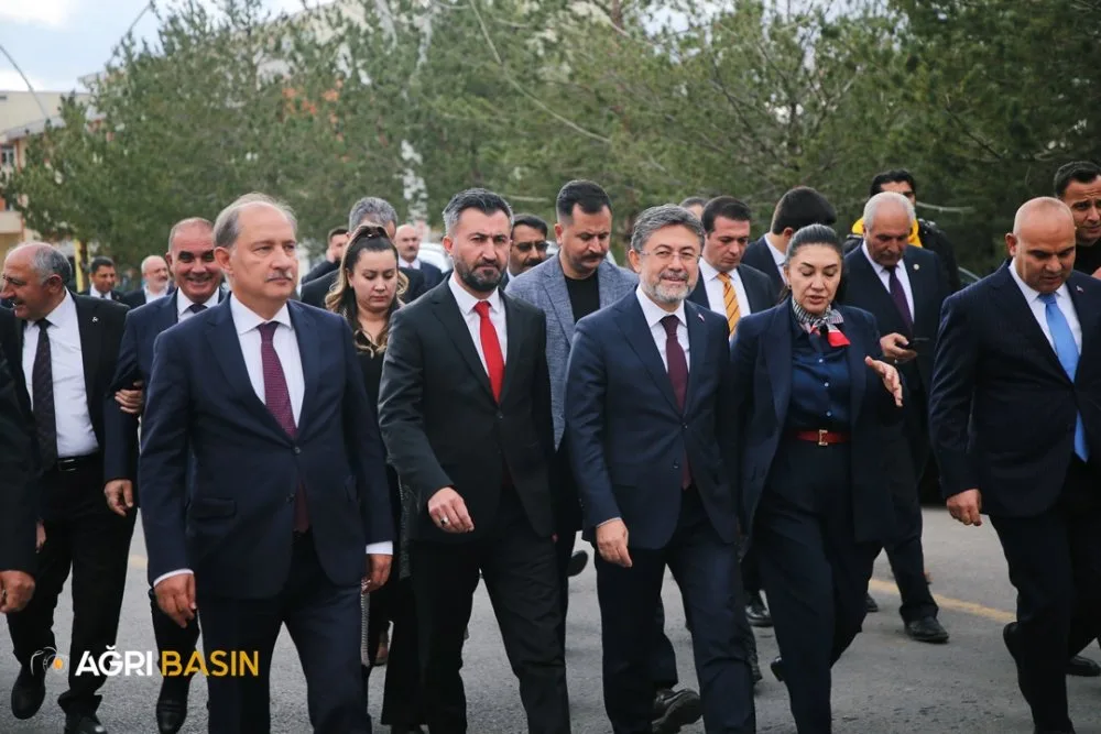 Tarım ve Orman Bakanı İbrahim Yumaklı Ağrı'da