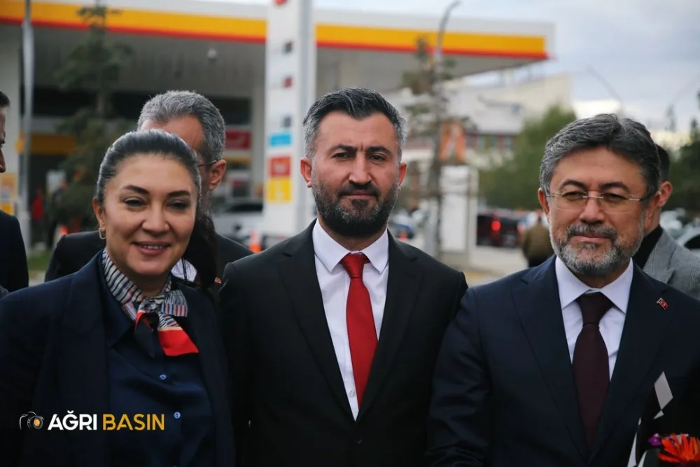 Tarım ve Orman Bakanı İbrahim Yumaklı Ağrı'da