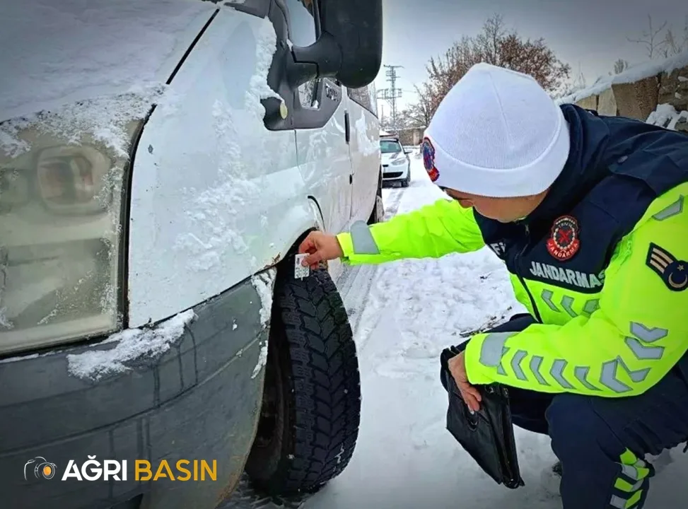 Ağrı'da Kapsamlı Trafik Denetimleri Devam Ediyor
