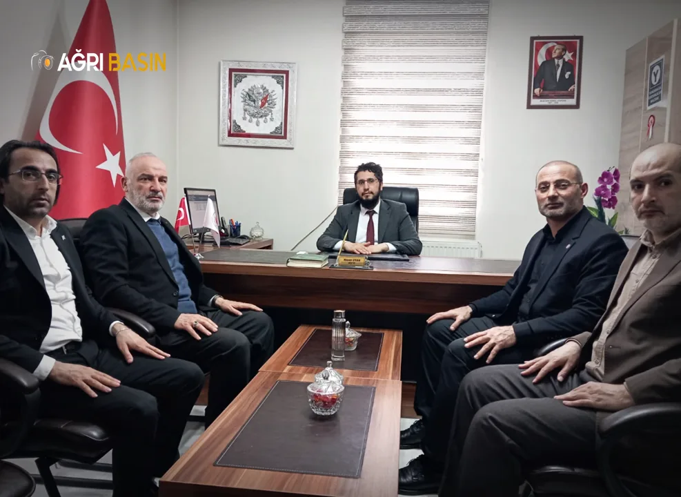 Başkan Yakut'tan Hamur Müftüsüne Anlamlı Ziyaret