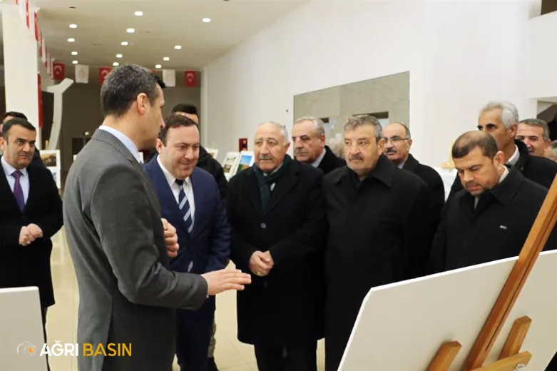 Ağrı’da 14’üncü Ulusal Fotoğraf Yarışması Sergisi
