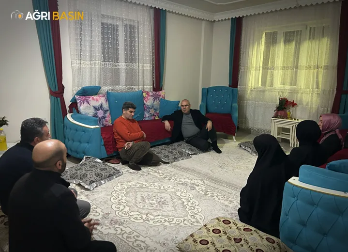 Vali Koç, Ramazan’ın İlk İftarını Tunca Ailesiyle Paylaştı