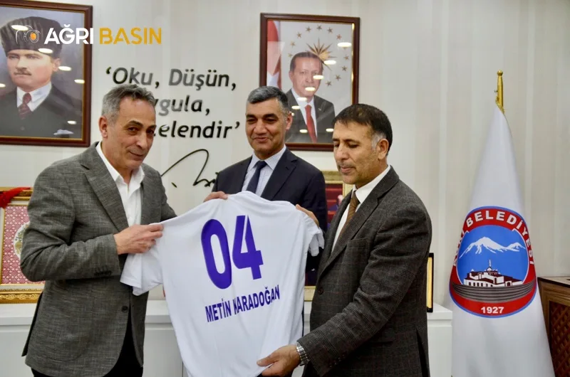 Ağrı Milli Eğitim ARGE Biriminden Başkan Karadoğan'a ziyaret
