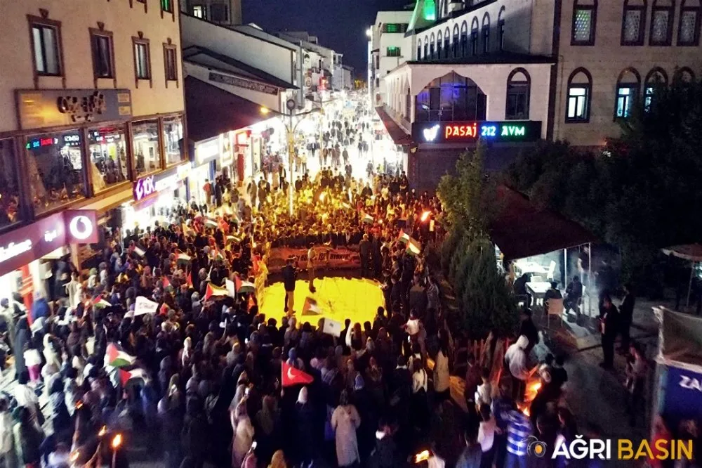 Ağrı'da Kudüs İçin Meşaleli Yürüyüş