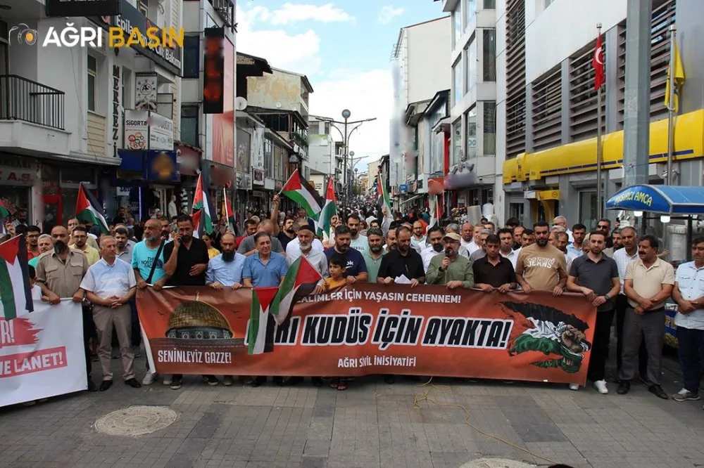 Ağrı'da STK'lar İsmail Heniyye İçin Basın Açıklaması Yaptı