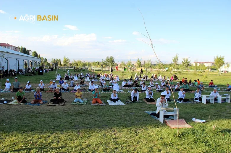 Ağrı'da "Hayat Namazla Güzeldir" Etkinliği