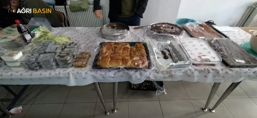 Ağrı Umut Kervanı Gazze yararına kermes açtı