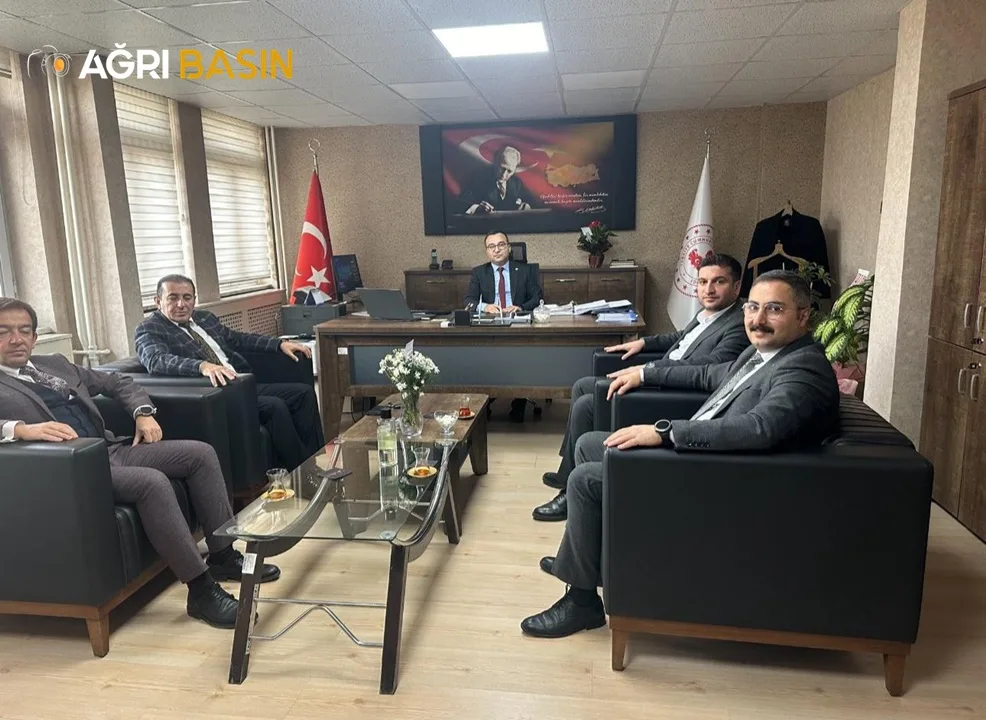 Büro Memur-Sen Ağrı Şube Başkanı Emrah Yıldız'dan Kurum Amirlerine Ziyaret