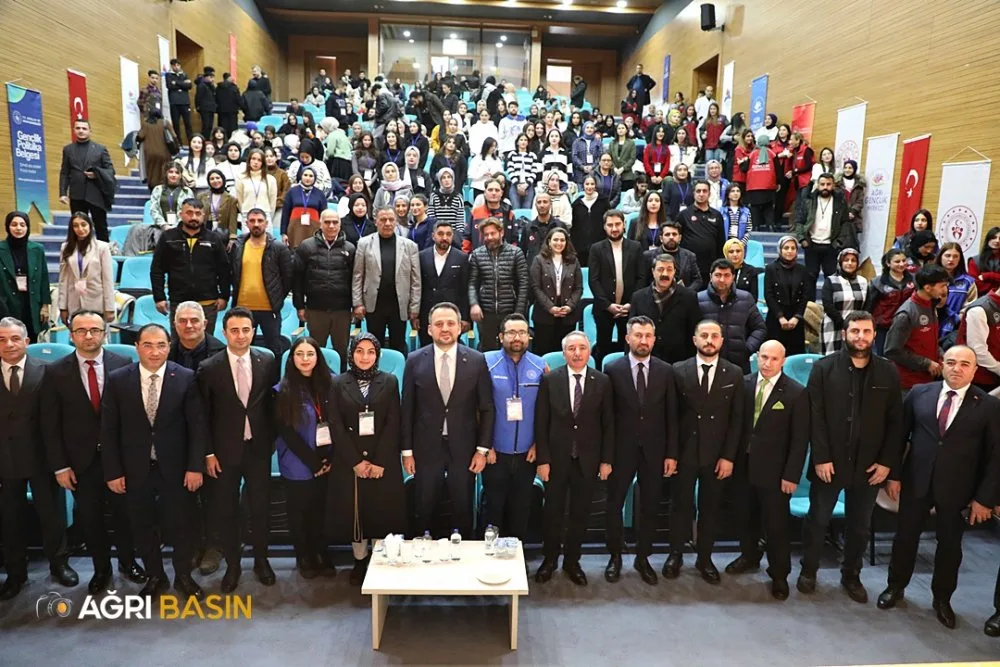 Gençlik Politika Belgesi Vizyon Çalıştayı Ağrı’da Gerçekleştirildi