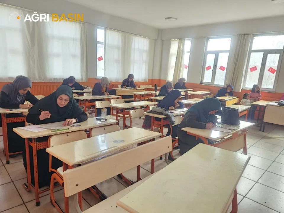Ağrı’da Siyer Yarışmasına Yoğun Katılım