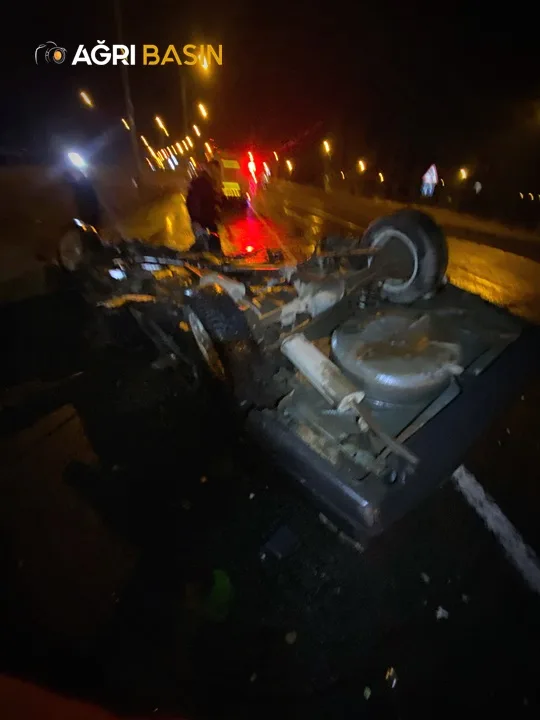 Ağrı Eleşkirt'te trafik kazası! 4 Ağır Yaralı