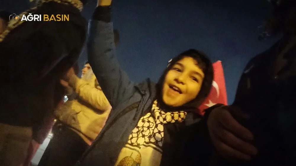 Ağrı'dan Filistin'e Tekbirlerle Destek Yürüyüşü