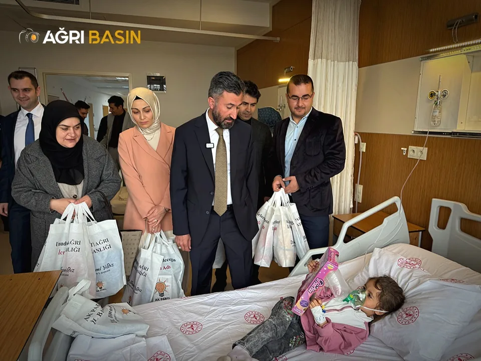 Başkan İlhami Yıldız’dan 23 Nisan’da Çocuklara Anlamlı Ziyaret