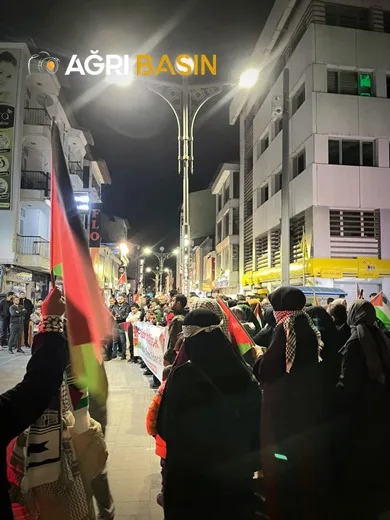 Ağrı’dan SUMUD Filosu’na Saldırıya Sert Tepki