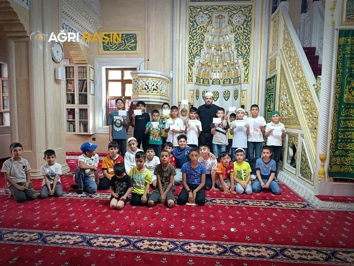 Hacı Medet Kılıç Camii'inde Yaz Kur'an kurslarında Eğlenceli final
