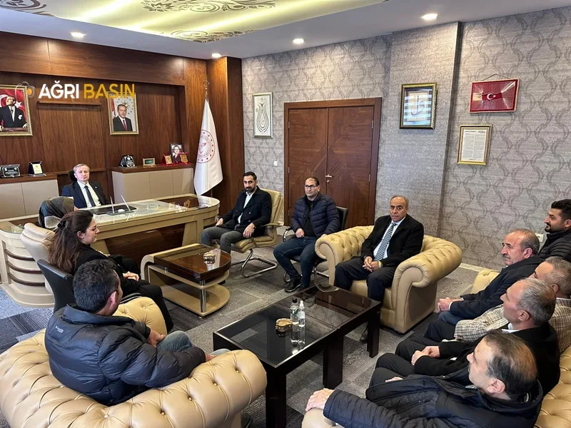AK Parti Ağrı Merkez İlçe Başkanı Ömer Tahtalı’dan Hasan Kökrek'e ziyaret