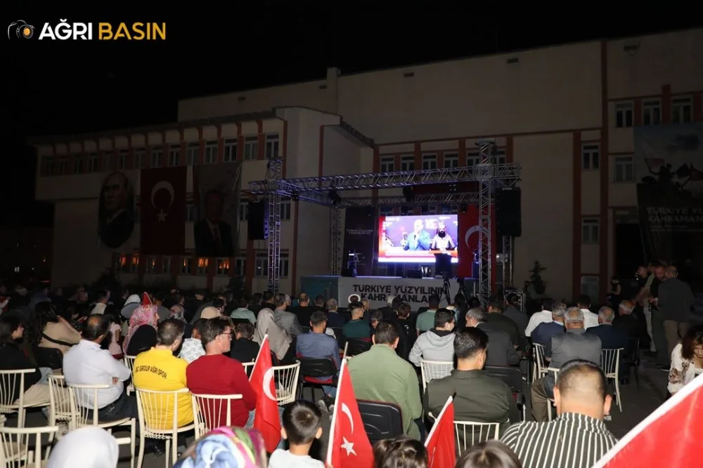Ağrı'da Sivil Toplum Kuruluşları 15 Temmuz Gecesinde yine Tek Yürek