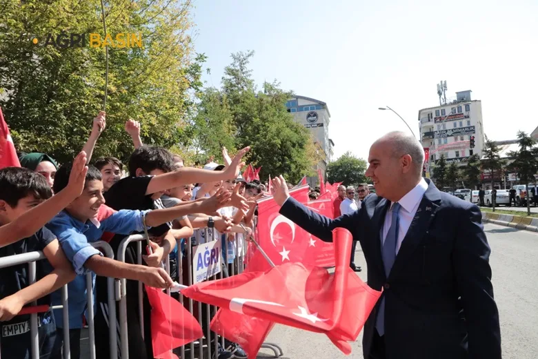 Ağrı’da 30 Ağustos Zafer Bayramı’nın 101. yıl dönümü kutlandı