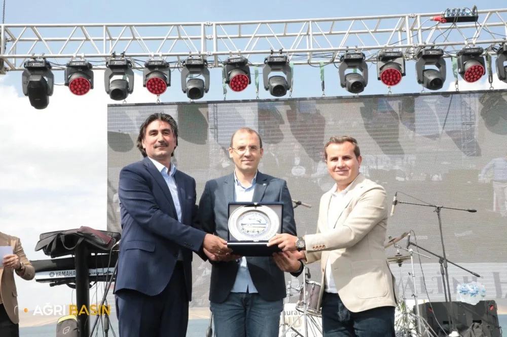 Ağrı'da "4. Balık Gölü Festivali" coşkuyla başladı