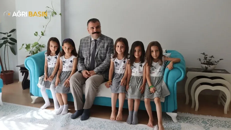Müdür Orhan Bayrak'tan Ağrının Beşiz Kızlarına ziyaret