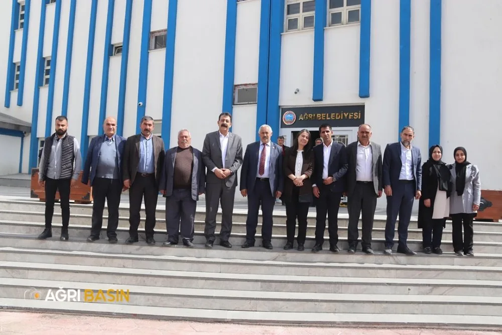 Hazal Aras ve Memet Akkuş'a tebrik ziyaretleri devam ediyor