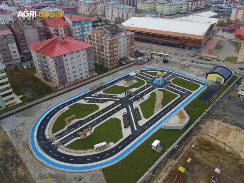 Ağrı’da Çocuk Trafik Eğitim Parkı hizmet için gün sayıyor