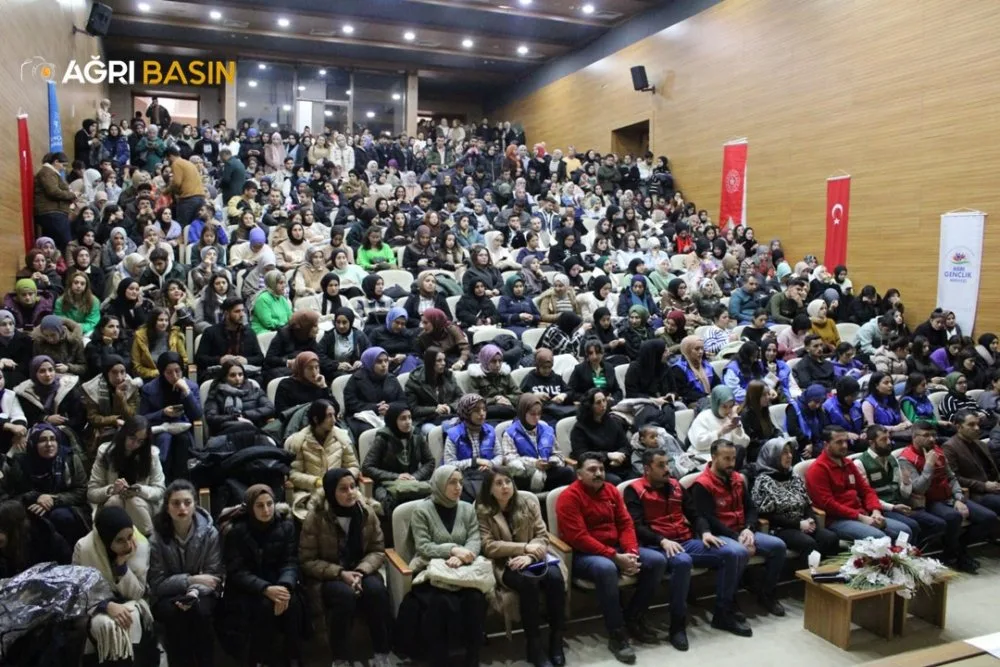 Ağrı Gençlik Merkezinden 5 Aralık Dünya Gönüllüler günü buluşması