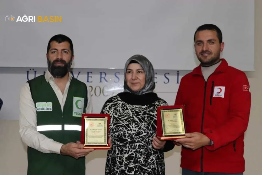 Ağrı Gençlik Merkezinden 5 Aralık Dünya Gönüllüler günü buluşması