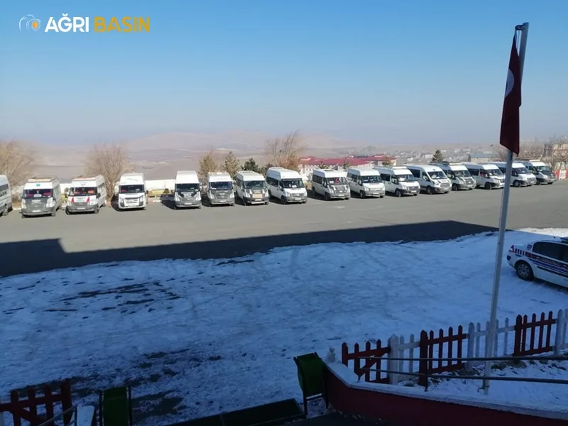 Hamur'da Taşıma Serviscilerine Seminer Verildi