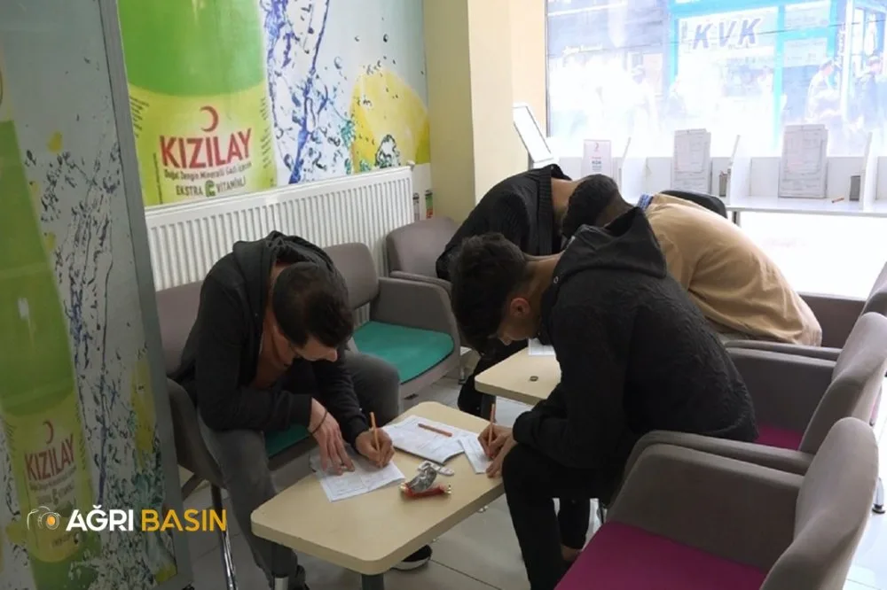 HÜDA PAR Ağrı İl Gençlik Kolları kan bağışında bulundu