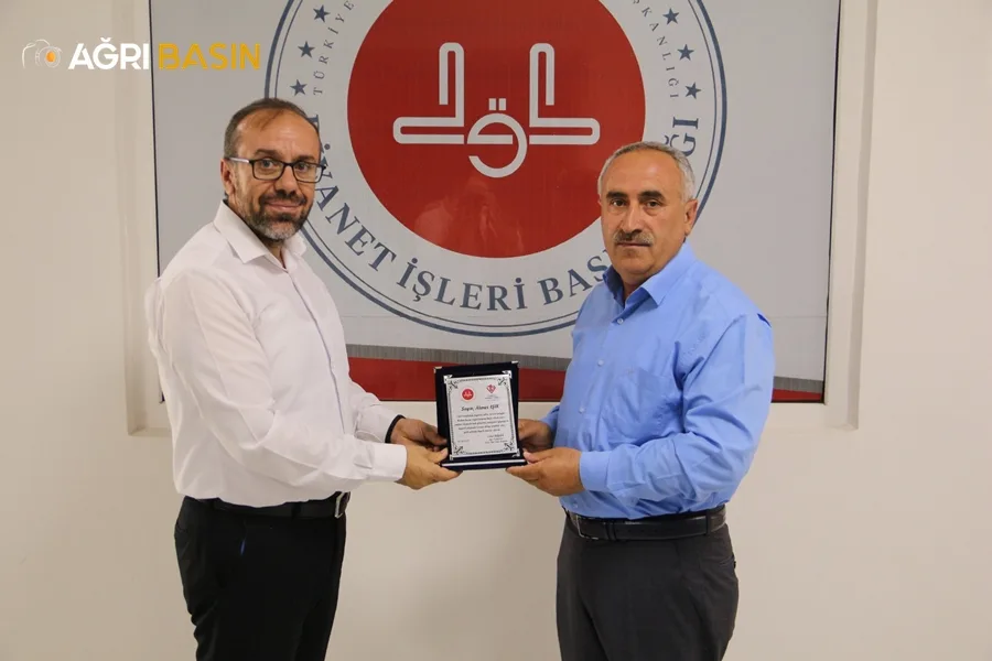 Ağrı'da Kurban Organizasyonunda Görev Alanlar Ödüllendirildi