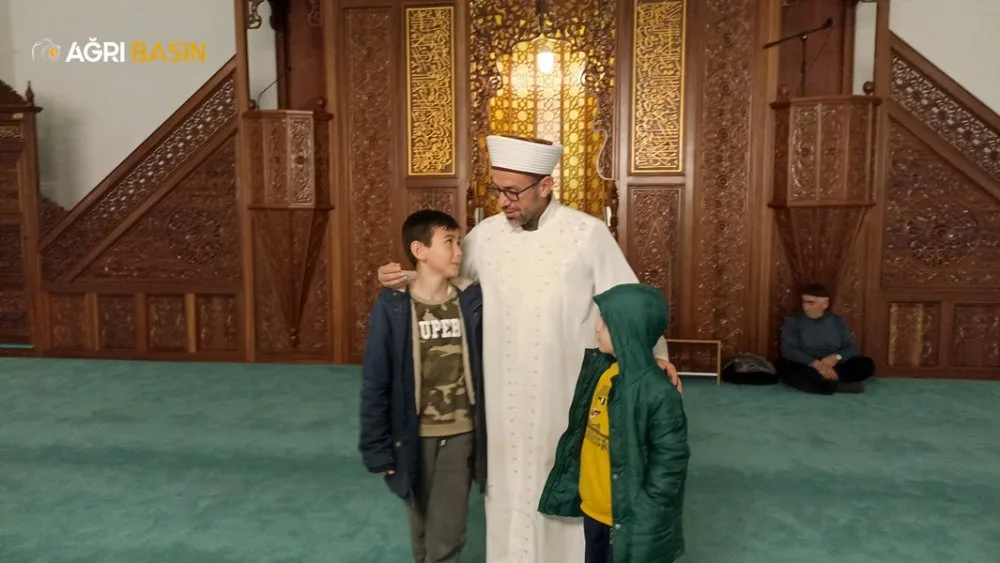 Ağrı’da İlk Teravih Namazı Heyecanı