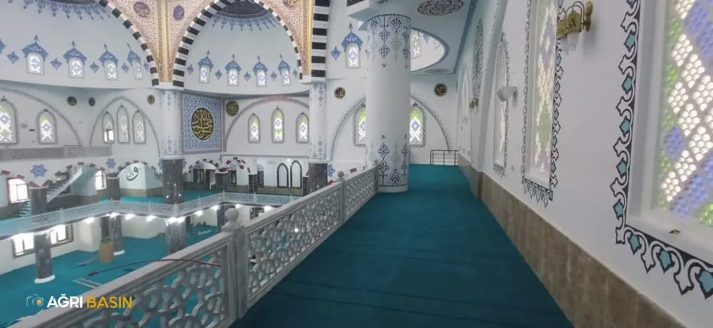 Ağrı Merkez Camii 18 Ay sonra hizmete açılıyor