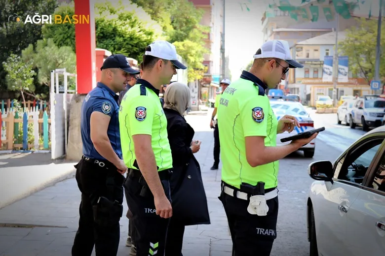 Ağrı’da Öğrenci Servislerine Sıkı Denetim