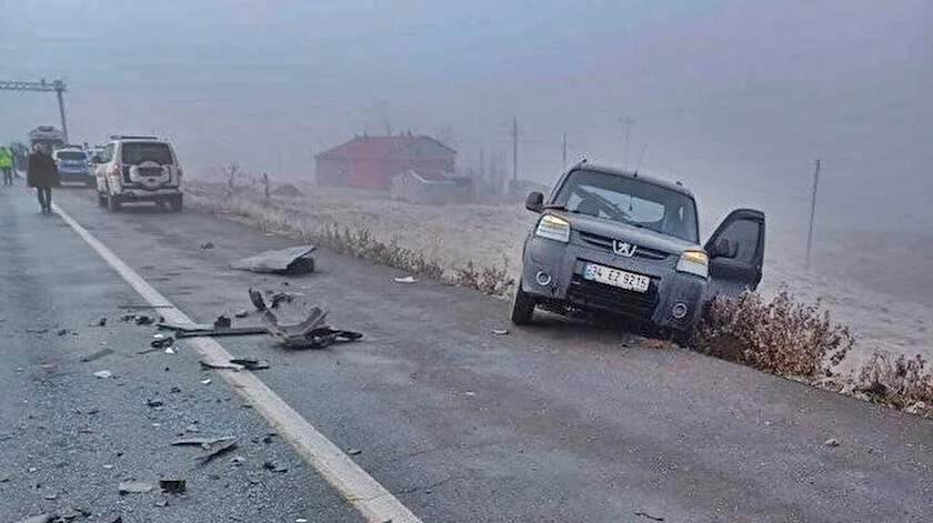 Ağrı'da Yoğun Sis! 5 Kaza 5 Yaralı