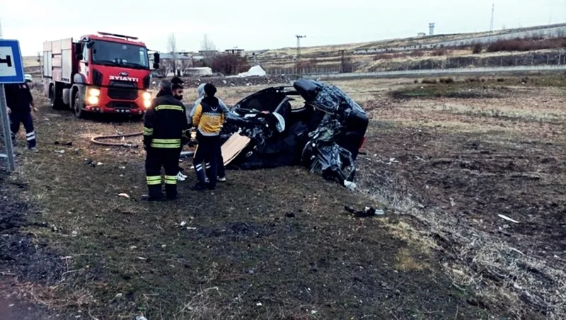Ağrı'da Trafik Kazası! Uzman Çavuş Hayatını kaybetti