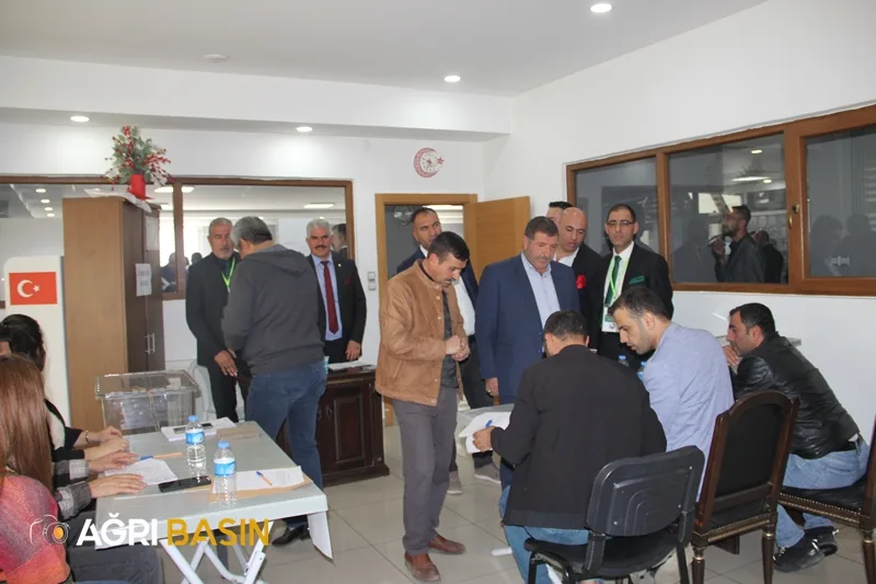 Saim Alpaslan Yeniden ATSO Başkanı seçildi