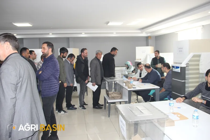 Saim Alpaslan Yeniden ATSO Başkanı seçildi