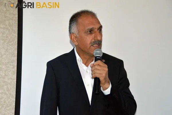 Memur-Sen Ve Eğitim-Bir-Sen İl Divan Toplantısı Gerçekleştirildi