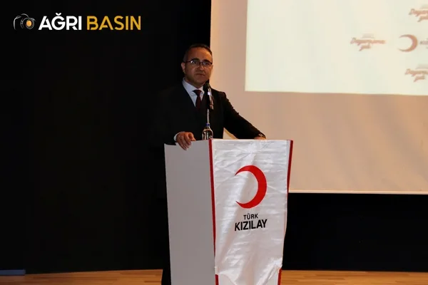 Orhan Tatlı Kızılay Ağrı Şube Başkanı olarak güven tazeledi
