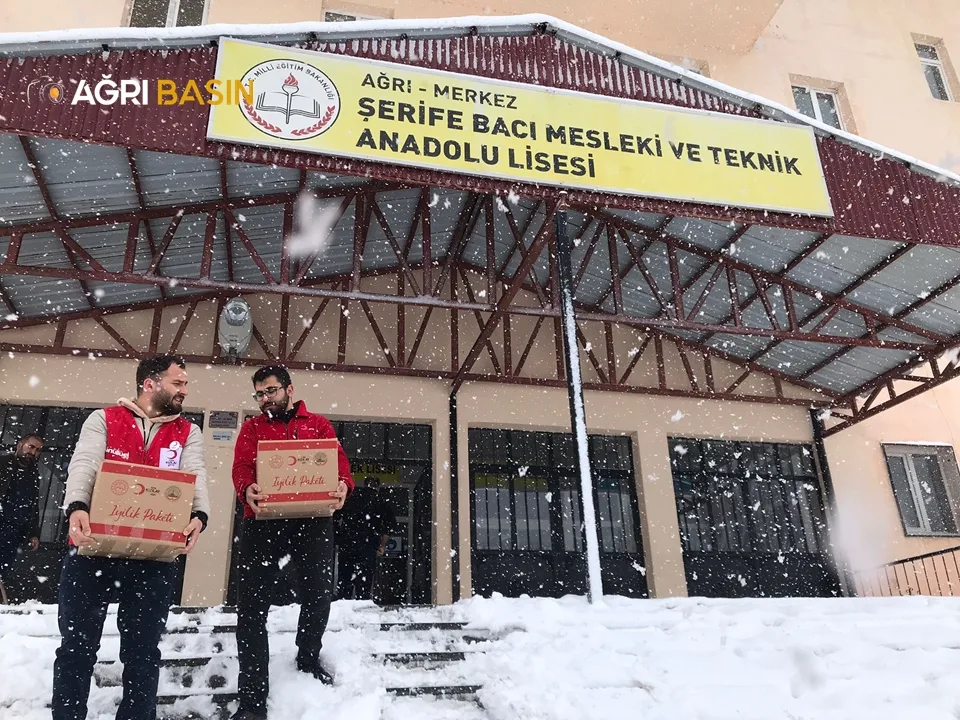 Kızılay Ağrı Şube Başkanı Orhan Tatlı'dan Teşekkür Mesajı